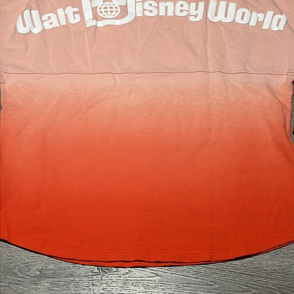 Walt Disney World Ombre Spirit Jersey Coral 2022 - Picture 11 of 13